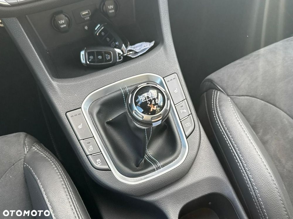 Hyundai i30 N 2.0 T-GDI Performance - 26