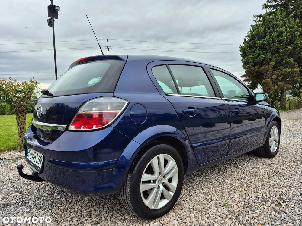 Opel Astra - 11