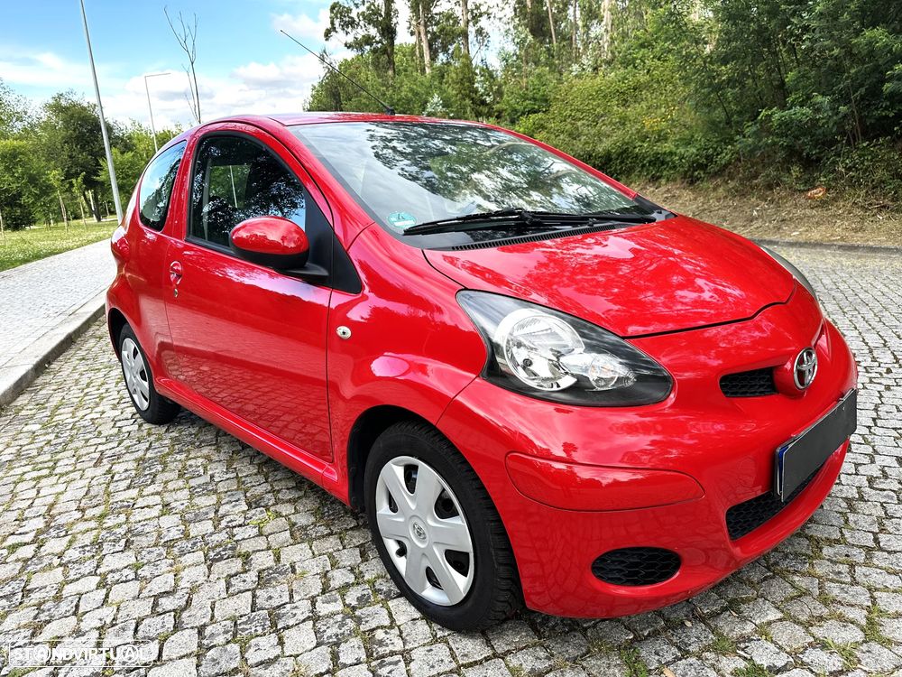 Toyota Aygo Cool - 13