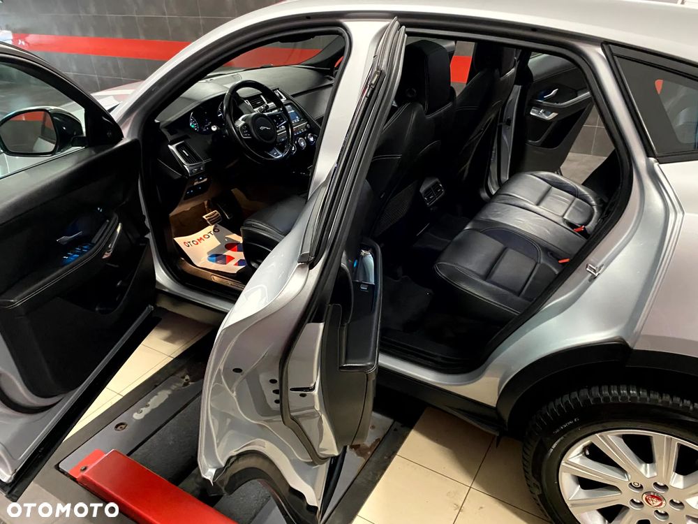 Jaguar E-Pace D150 AWD R-Dynamic HSE - 21