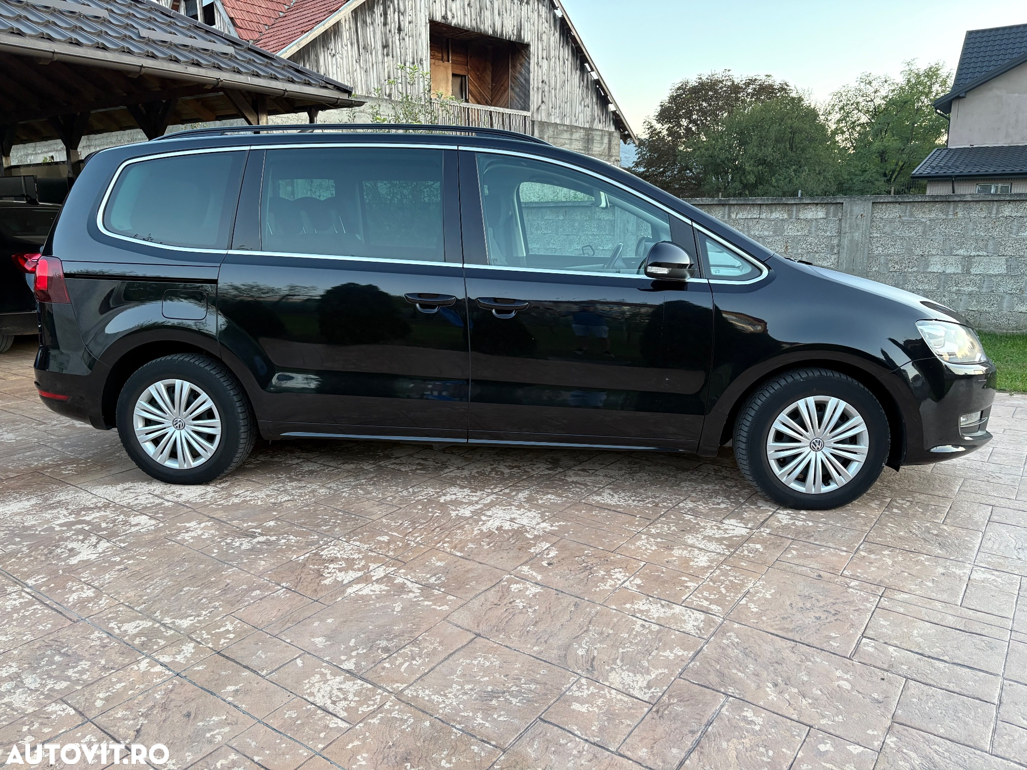 Volkswagen Sharan 2.0 TDI (BlueMotion Technology) Comfortline - 6