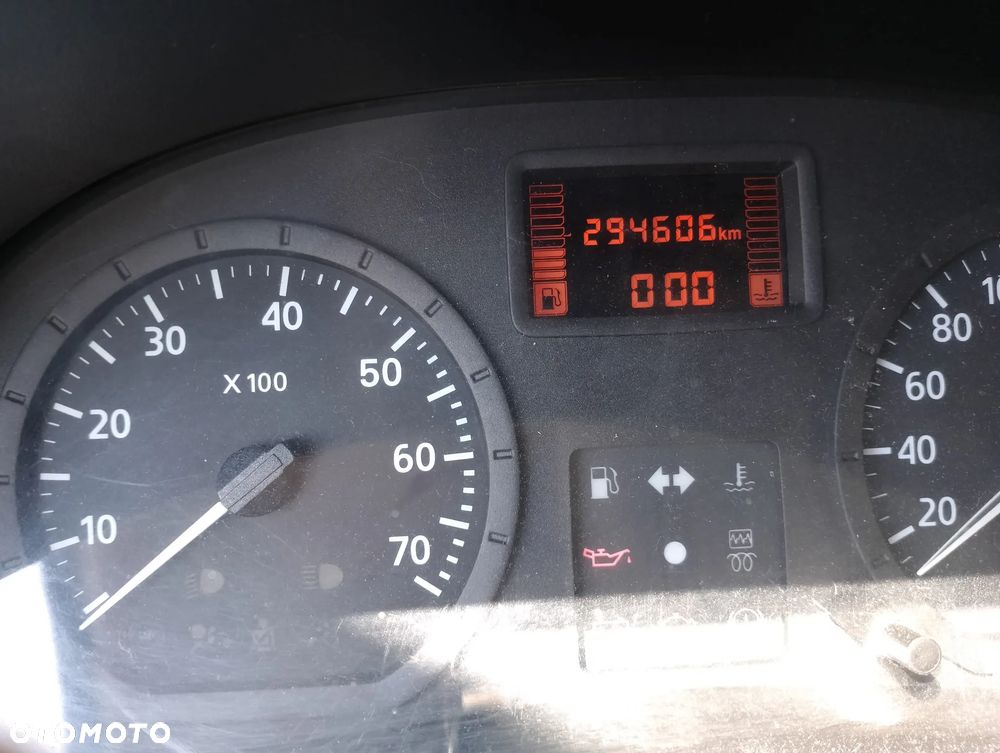 Dacia Logan 1.5 dCi Ambiance - 23