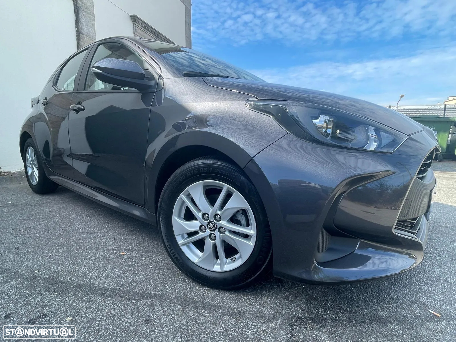 Toyota Yaris 1.0 VVT-i Comfort Plus - 12