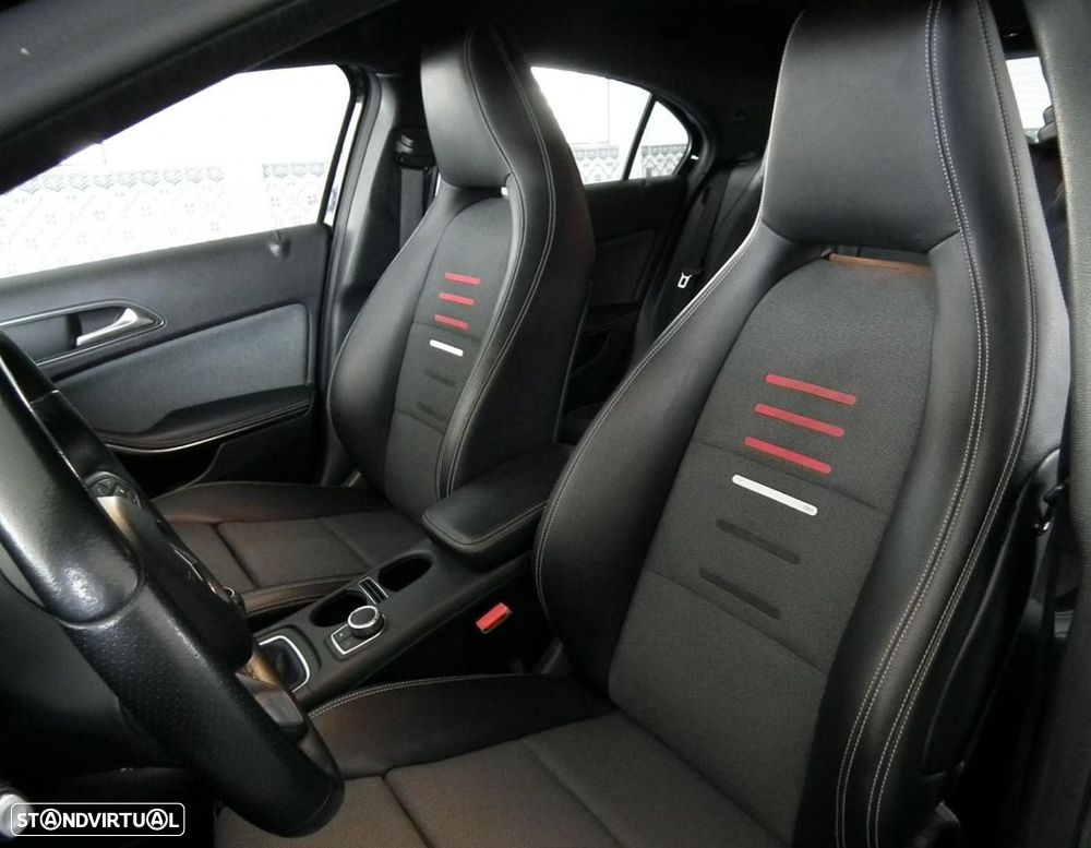 Mercedes-Benz A 180 d AMG Line - 11