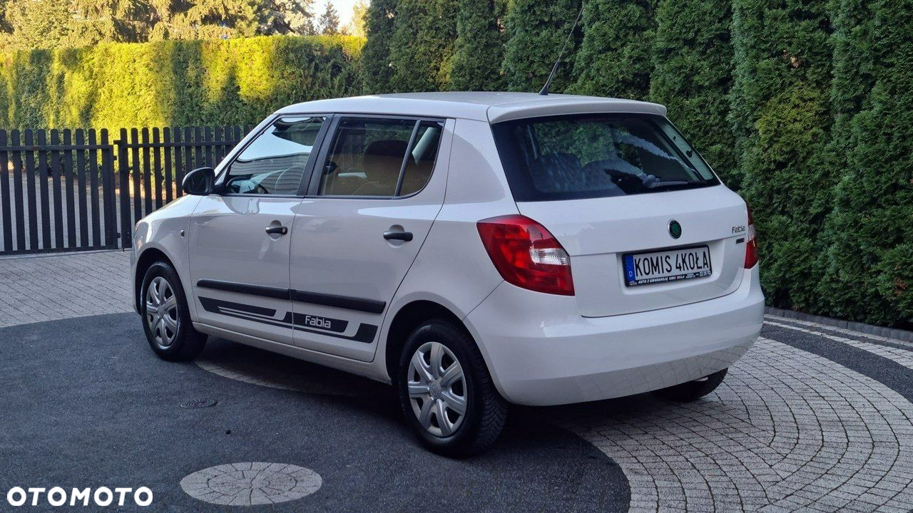 Skoda Fabia - 5
