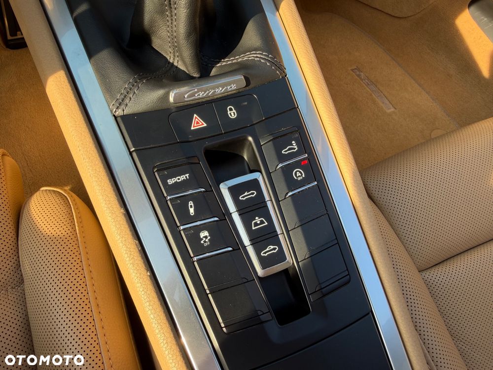 Porsche 911 Carrera S - 27