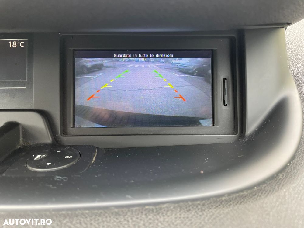 Renault Scenic 1.6 16V 110 LIMITED - 17