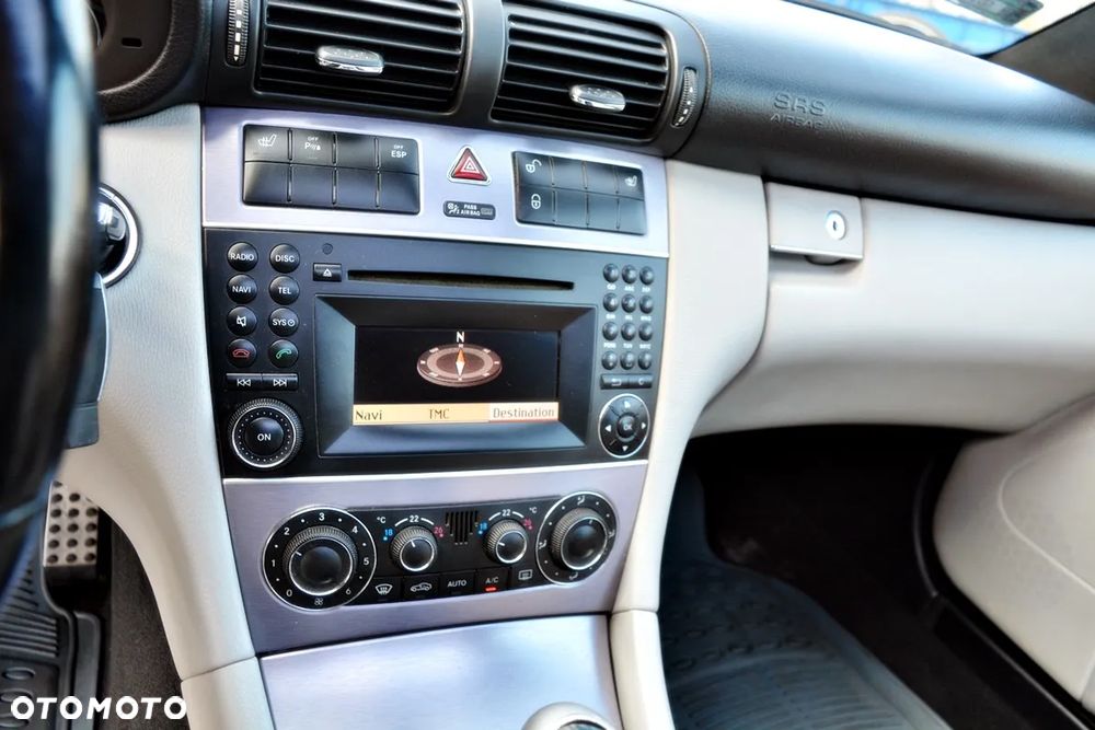 Mercedes-Benz Klasa C 220 CDI Sport Edition - 9
