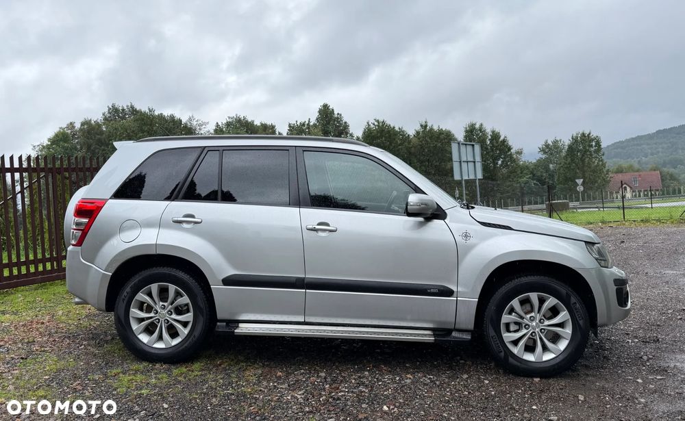 Suzuki Grand Vitara 2.4 Elegance EU5 - 6