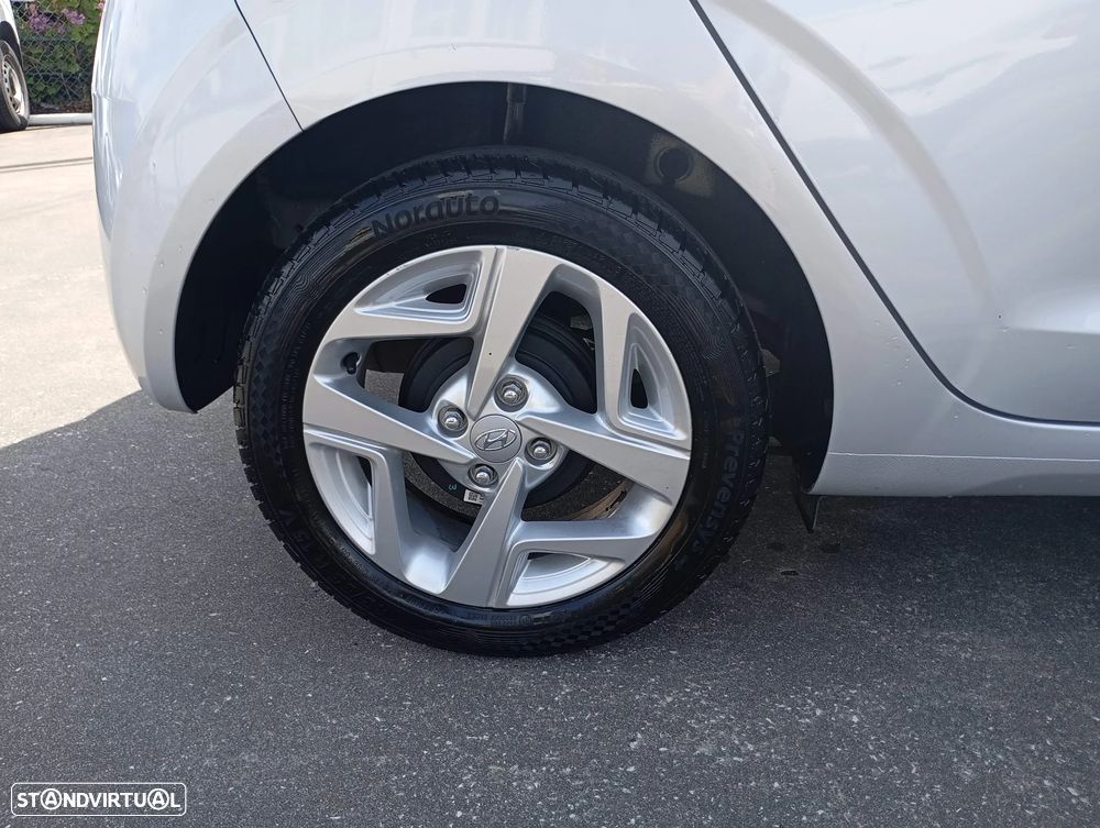 Hyundai i10 1.0 Comfort AMT - 12