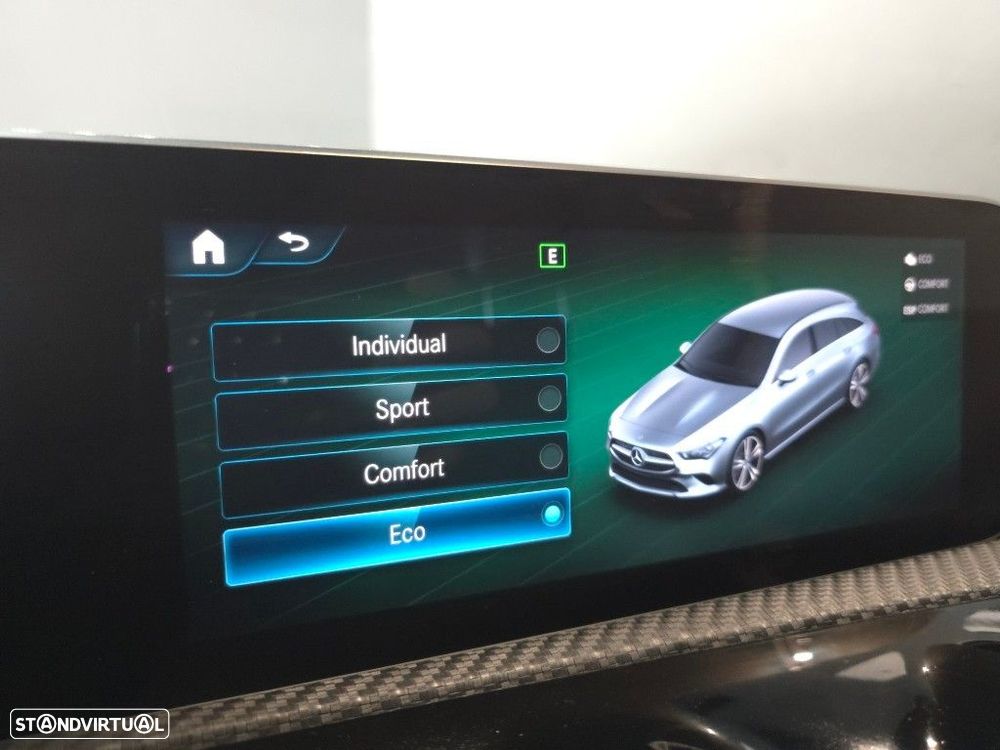 Mercedes-Benz CLA 180 d Shooting Brake AMG Line Aut. - 38