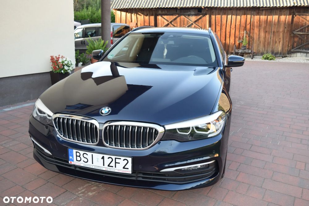 BMW Seria 5 520d Touring - 3