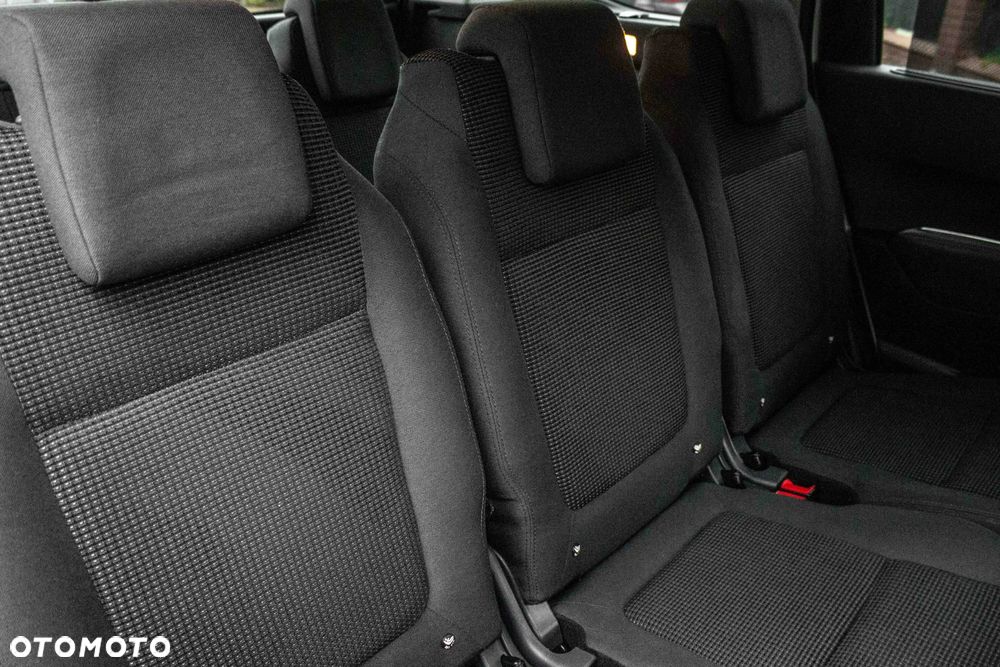 Peugeot 5008 1.6 HDi Access 7os - 25