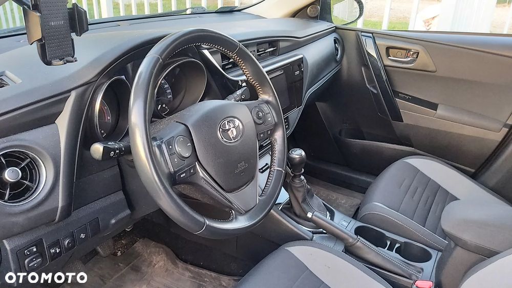 Toyota Auris 1.6 Comfort - 8