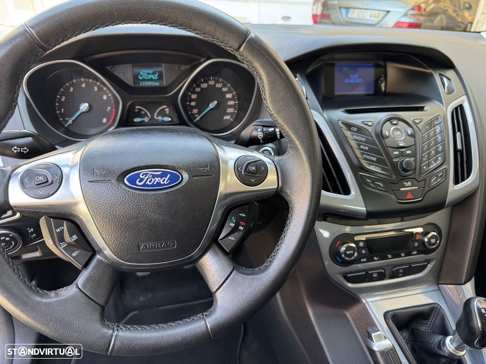 Ford Focus 1.0 SCTi Titanium - 17