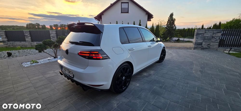 Volkswagen Golf 2.0 TDI BMT GTD - 2