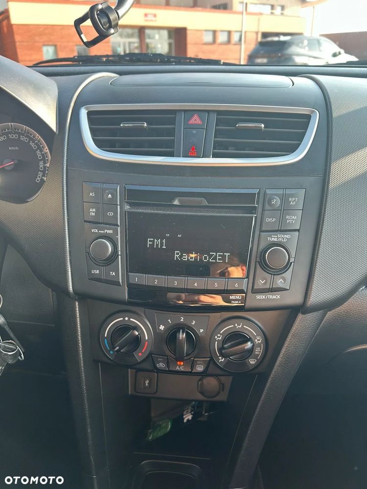Suzuki Swift 1.2 30 Jahre - 12