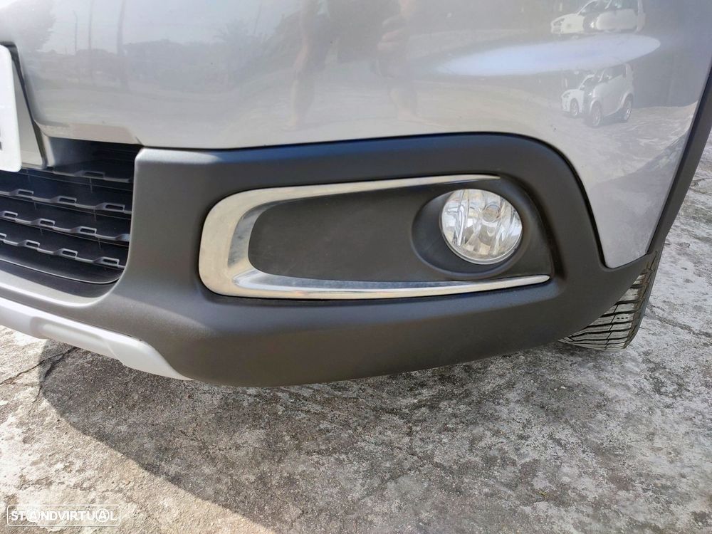 Peugeot 2008 1.2 PureTech Style - 13