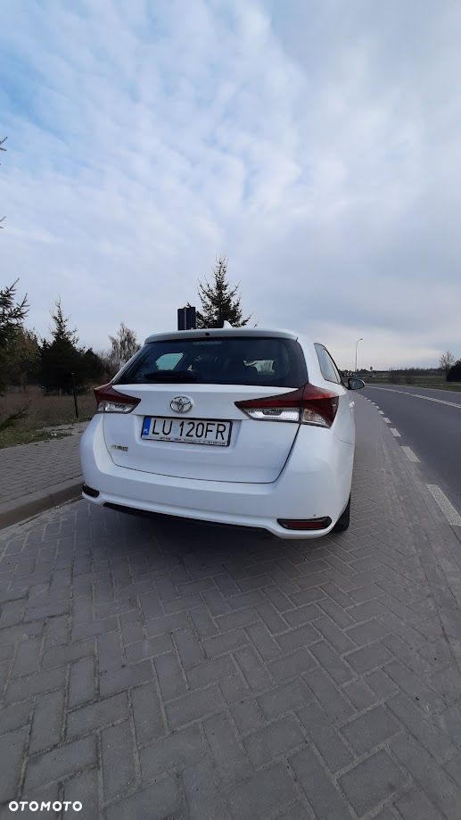 Toyota Auris - 7