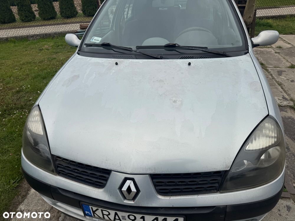 Renault Clio - 7
