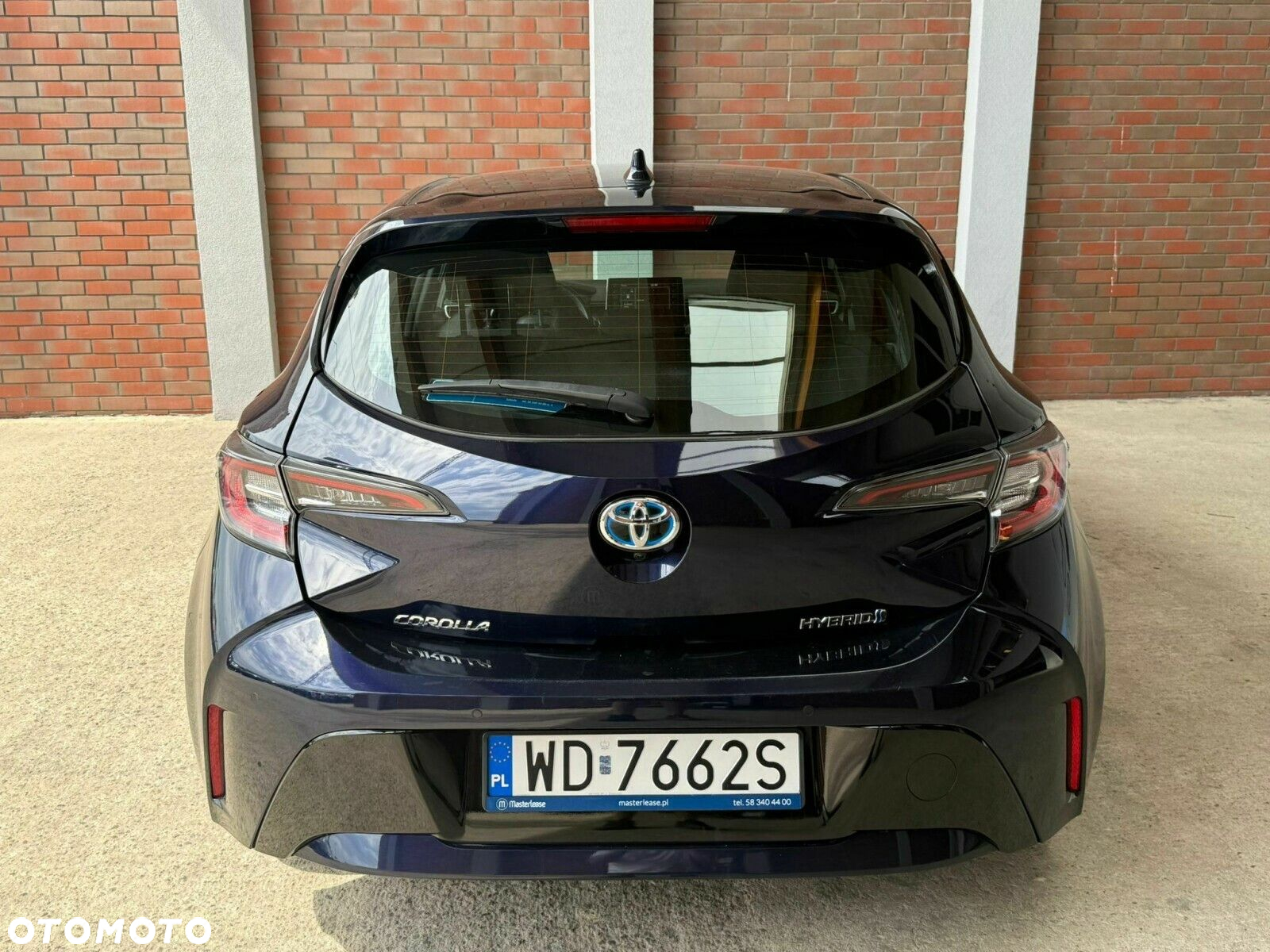 Toyota Corolla - 4