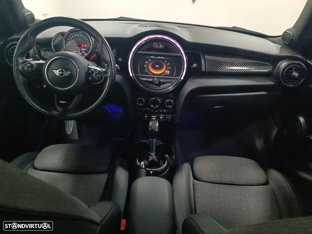 MINI 5 Portas Cooper SD Sport Aut. - 30