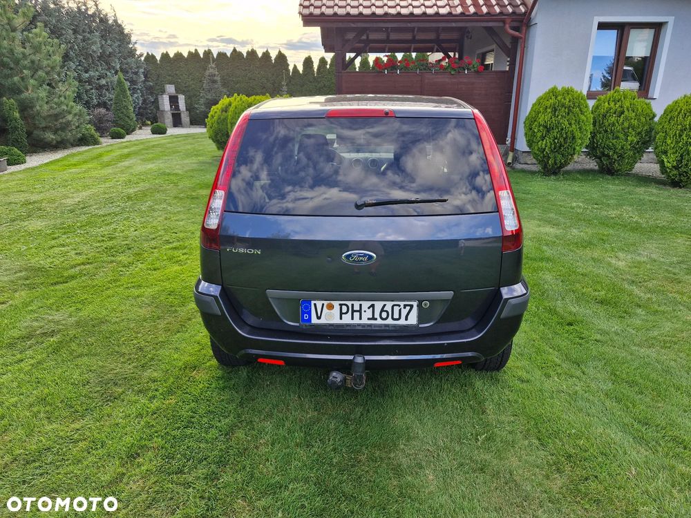 Ford Fusion 1.4 Ambiente - 5
