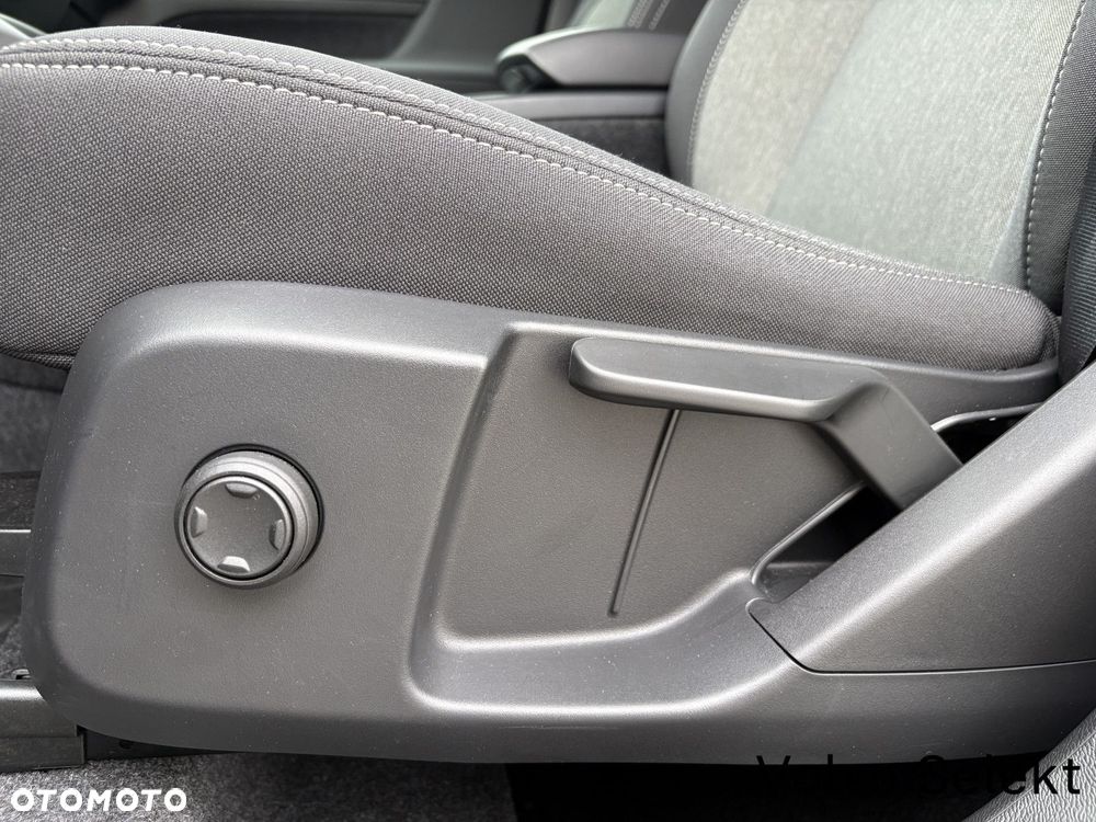 Volvo XC 40 2024