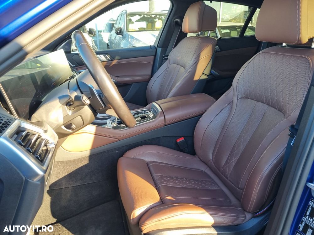BMW X6 xDrive40i AT MHEV - 19