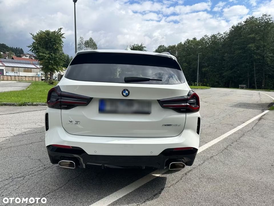 BMW X3 xDrive20d M Sport Edition - 4