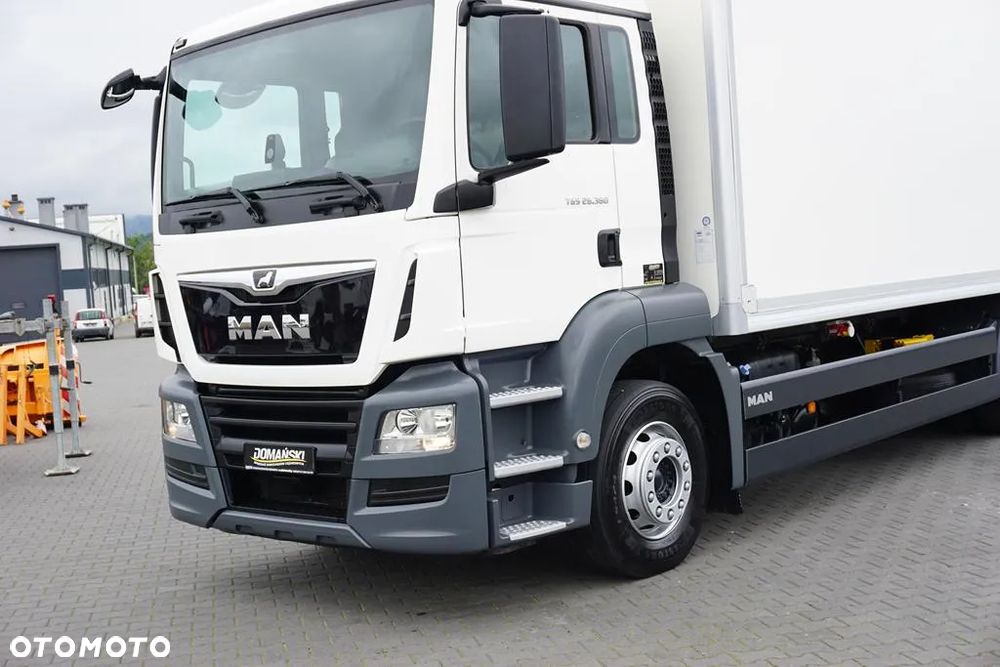 MAN TGS / 26.360 / EURO 6 / CHŁODNIA + WINDA / 20 PALET - 19