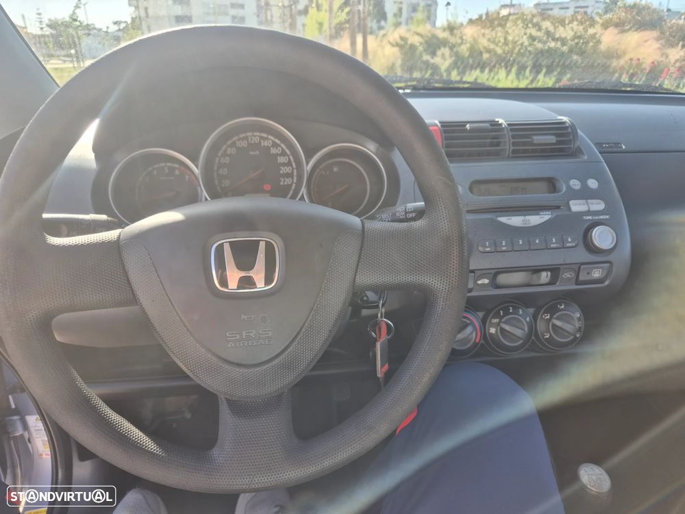 Honda Jazz 1.2 LS AC - 15