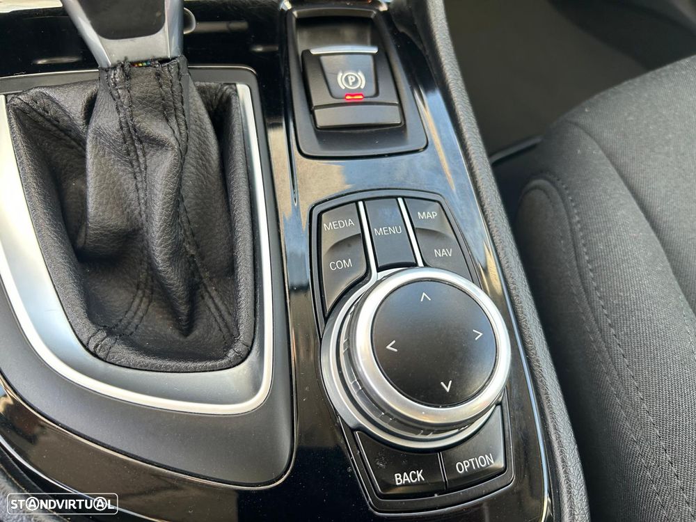 BMW 225xe Active Tourer Line Sport - 17