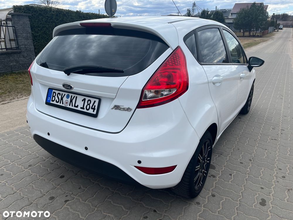 Ford Fiesta 1.25 Champions Edition - 9