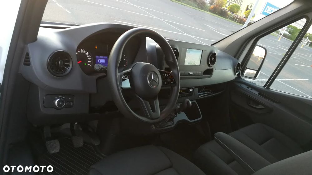 Mercedes-Benz Sprinter 317CDI - 12