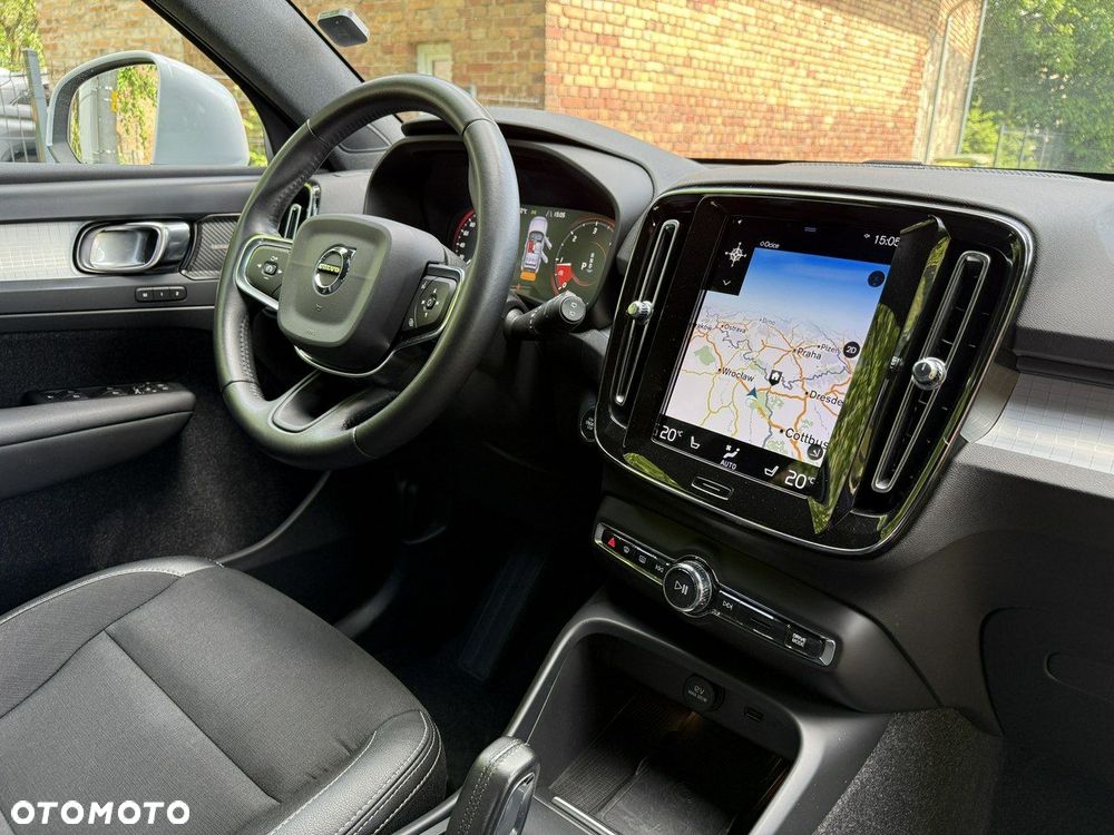 Volvo XC 40 D3 Momentum Pro - 31