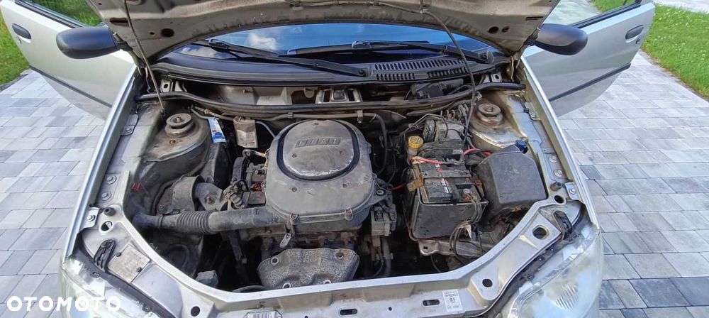 Fiat Punto - 8