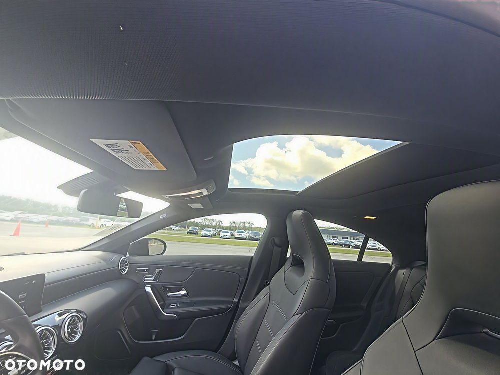 Mercedes-Benz CLA - 11