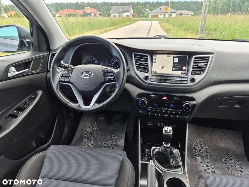Hyundai Tucson blue 1.6 GDi 2WD Navi - 14