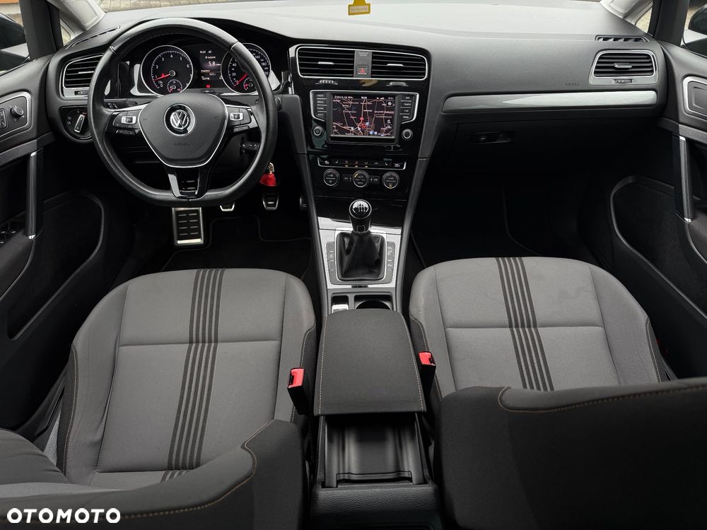 Volkswagen Golf 1.2 TSI BlueMotion Technology Allstar - 18