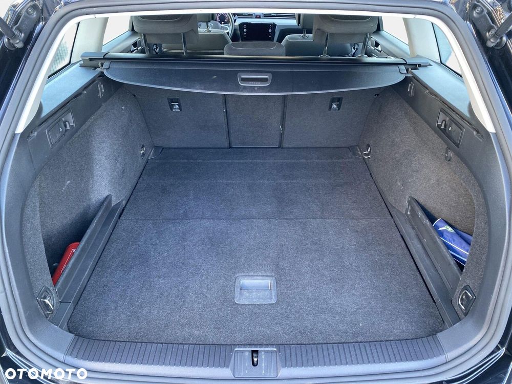 Volkswagen Passat 2023