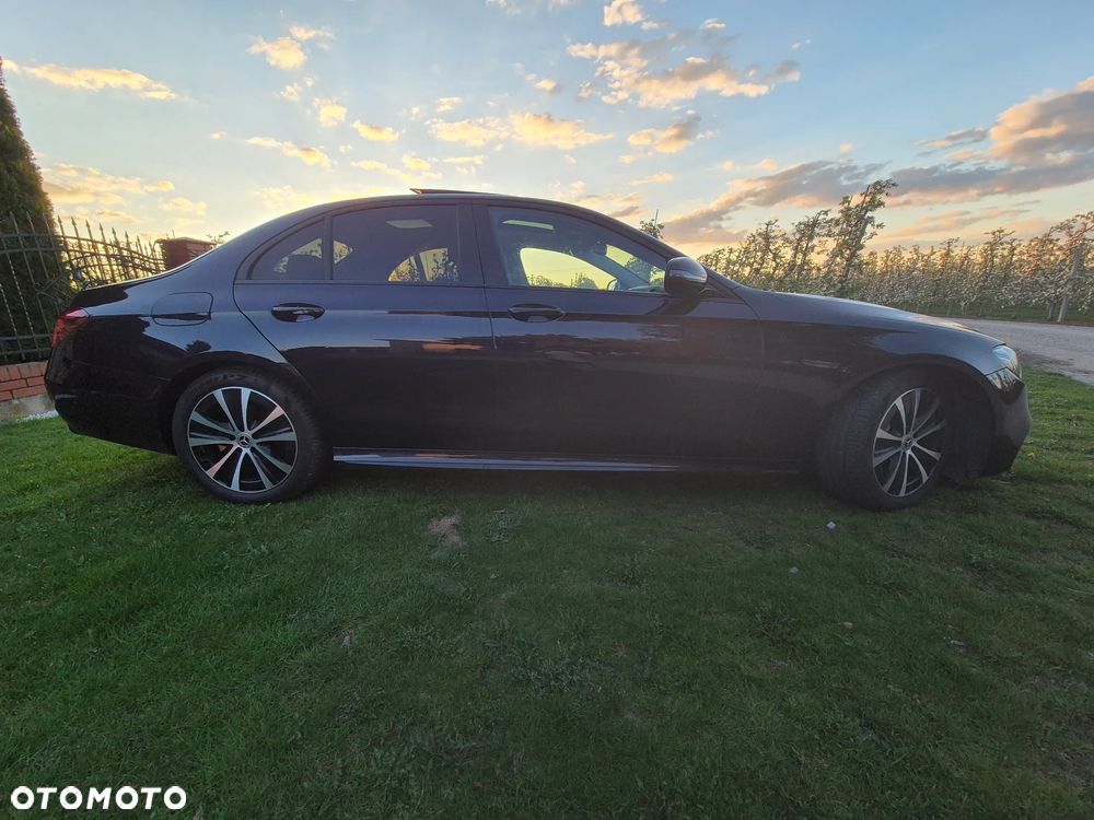 Mercedes-Benz Klasa E 220 d Business Edition 9G-TRONIC - 5