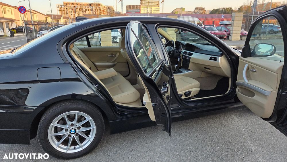 BMW Seria 3 320d DPF - 13