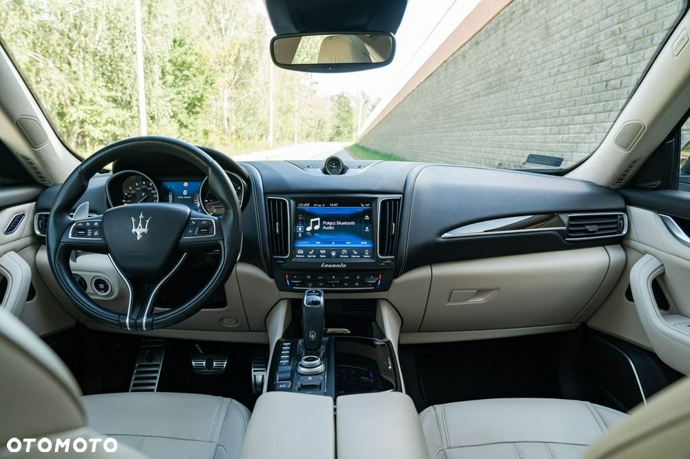 Maserati Levante Diesel Granlusso - 26