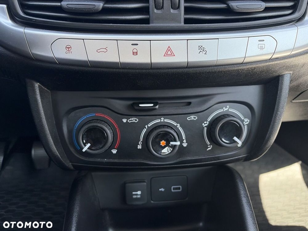 Fiat Tipo 1.4 16V Street - 21