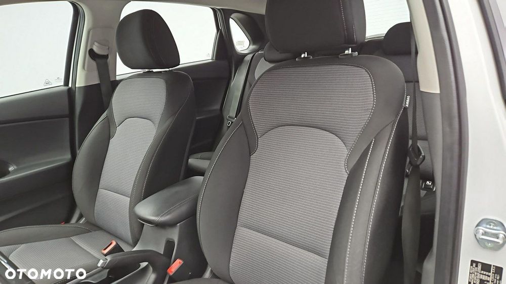 Hyundai i30 1.0 T-GDI Modern - 10