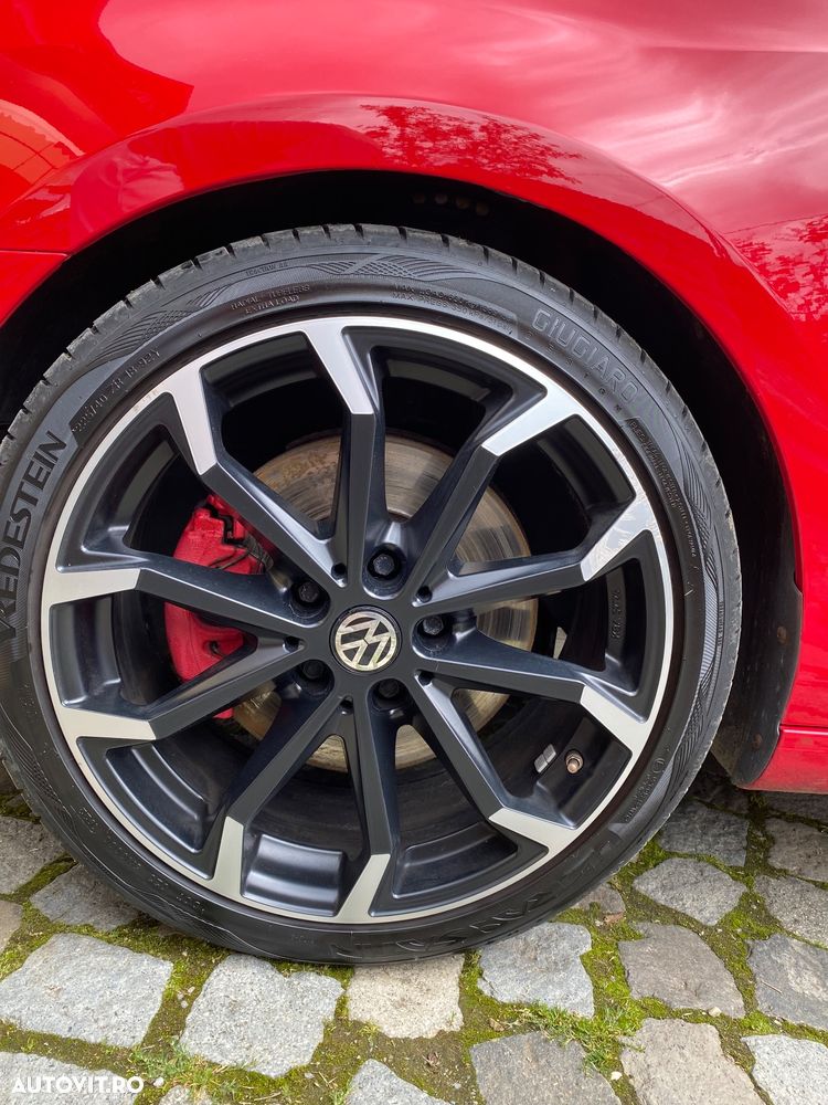 Volkswagen Golf 2.0 GTI adidas - 15