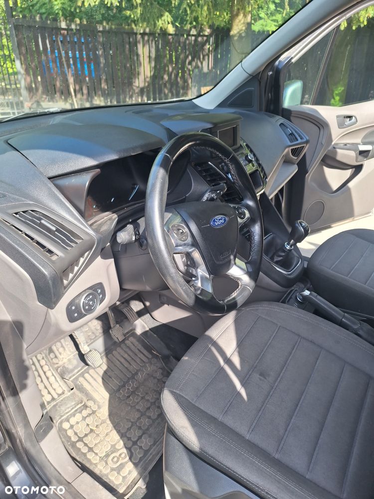 Ford Tourneo Connect - 20