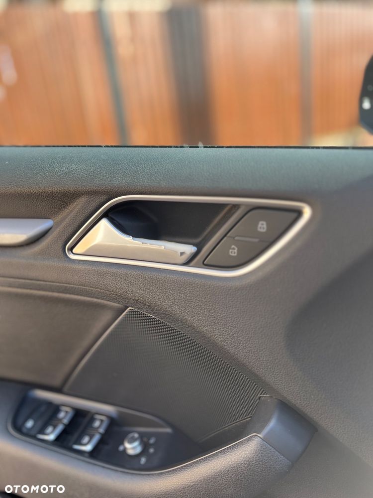 Audi A3 Limousine 1.8 TFSI S tronic Ambiente - 19