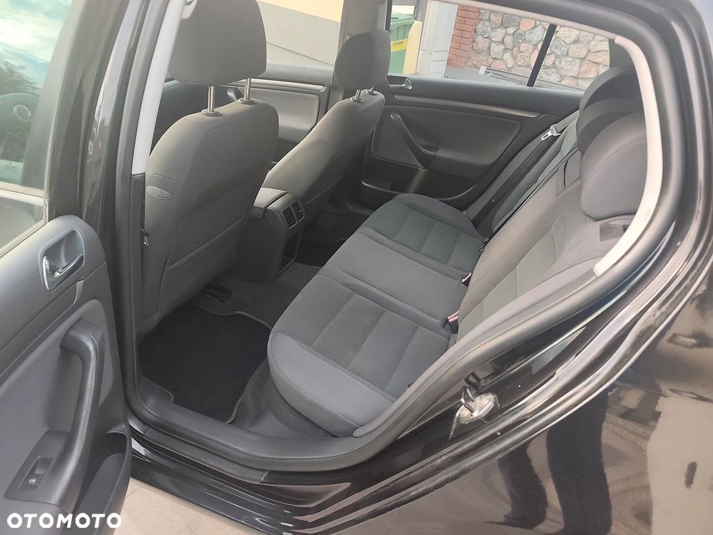 Volkswagen Golf 1.6 Comfortline Tiptr - 7